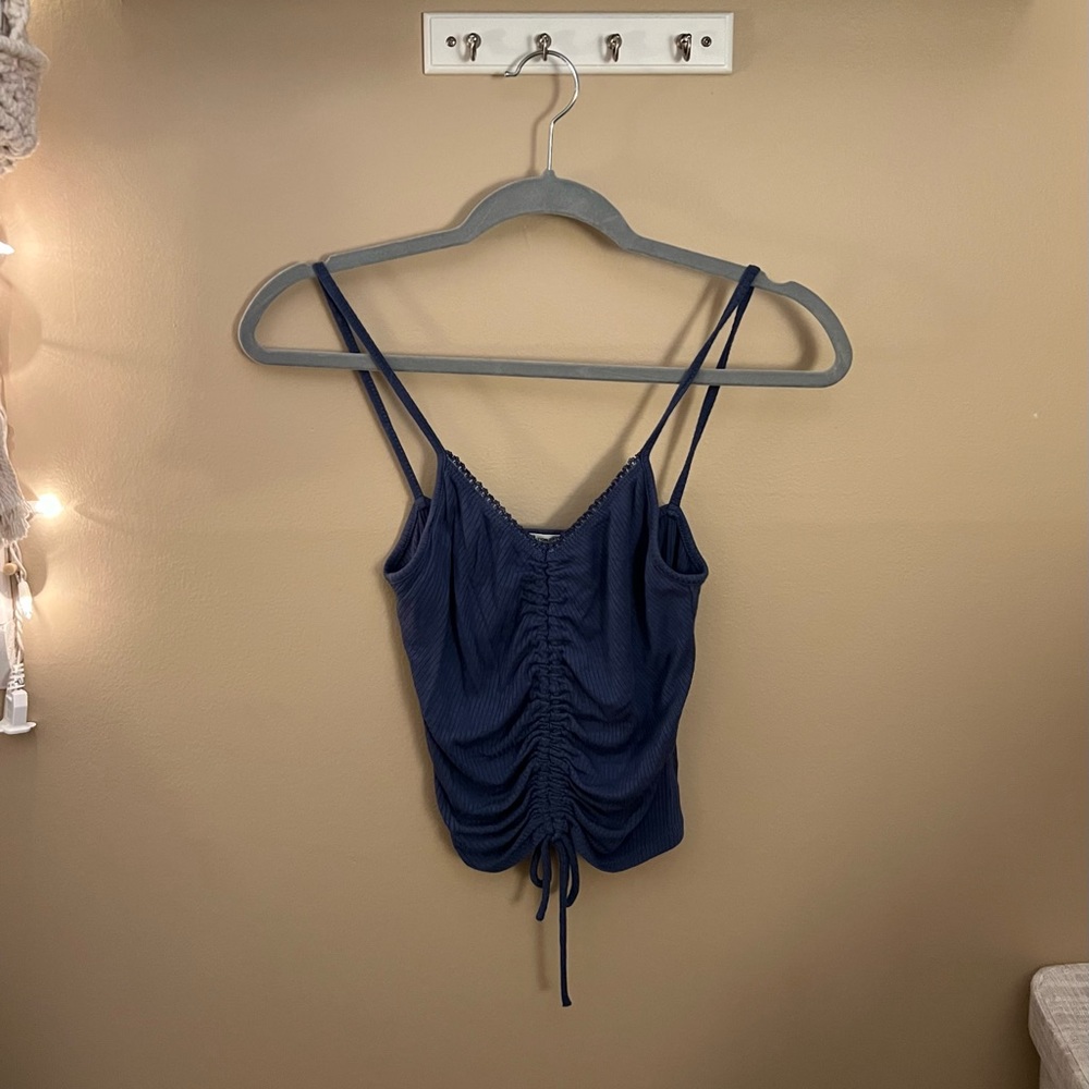 Blue scrunch crop top tank top size M